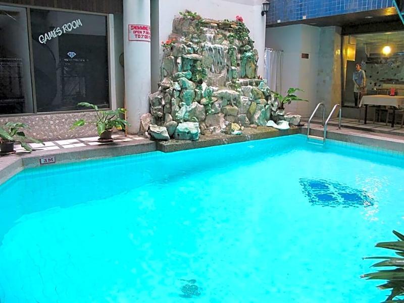 Diamond Beach Hotel 芭達亞 外观 照片